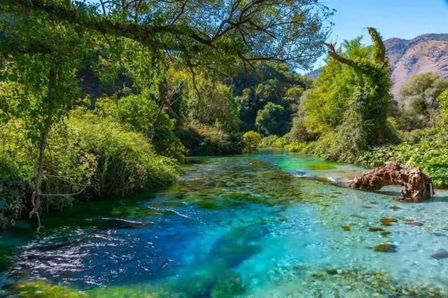 Excursión a Butrint, el Ojo Azul, Ksamil y el castillo de Lëkurësi